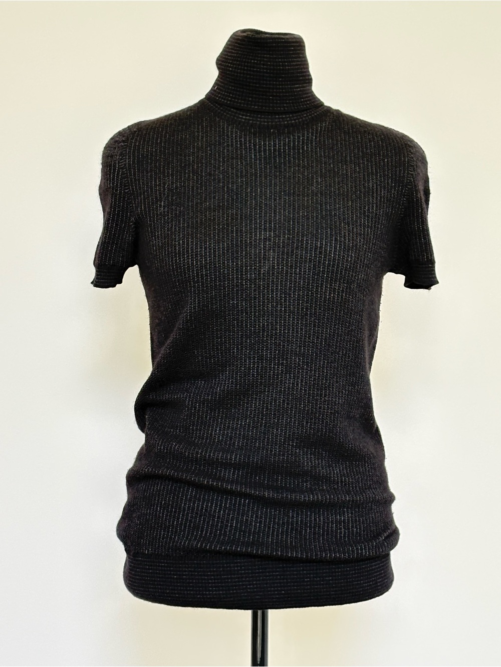 CHANEL Cashmere Short-Sleeve Turtleneck - Fall 2009
